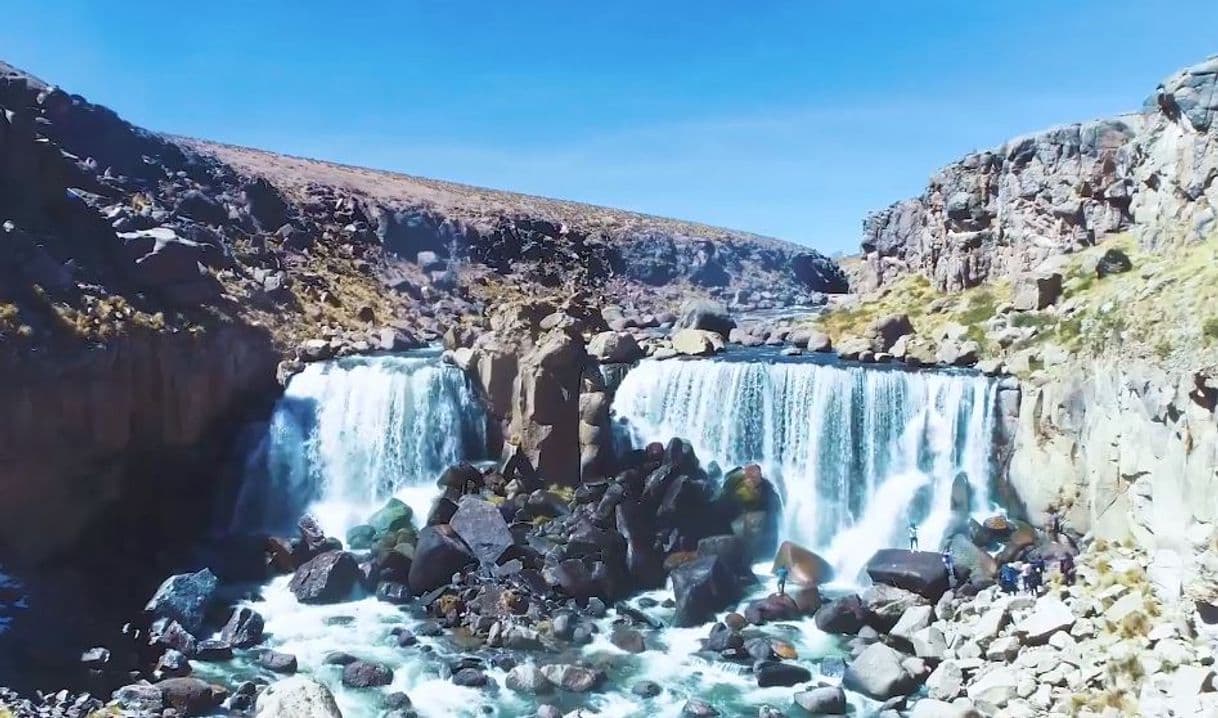 Lugar Catarata de Pillones - Pauza