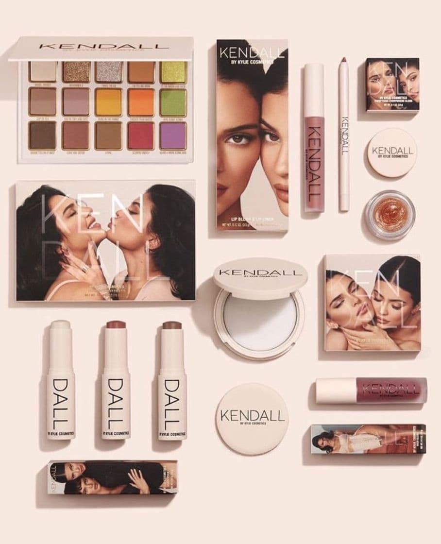 Fashion Kylie Cosmetics - Kendall and Kylie Jenner