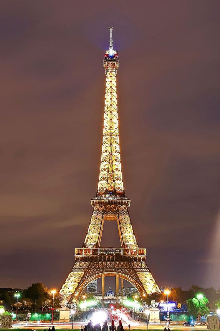 Place Torre Eiffel