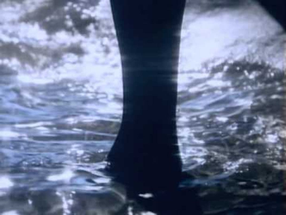 Canción a-ha - Hunting High and Low (Official Video) - YouTube