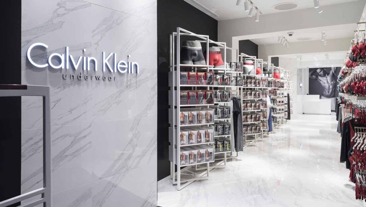 Lugar Calvin Klein