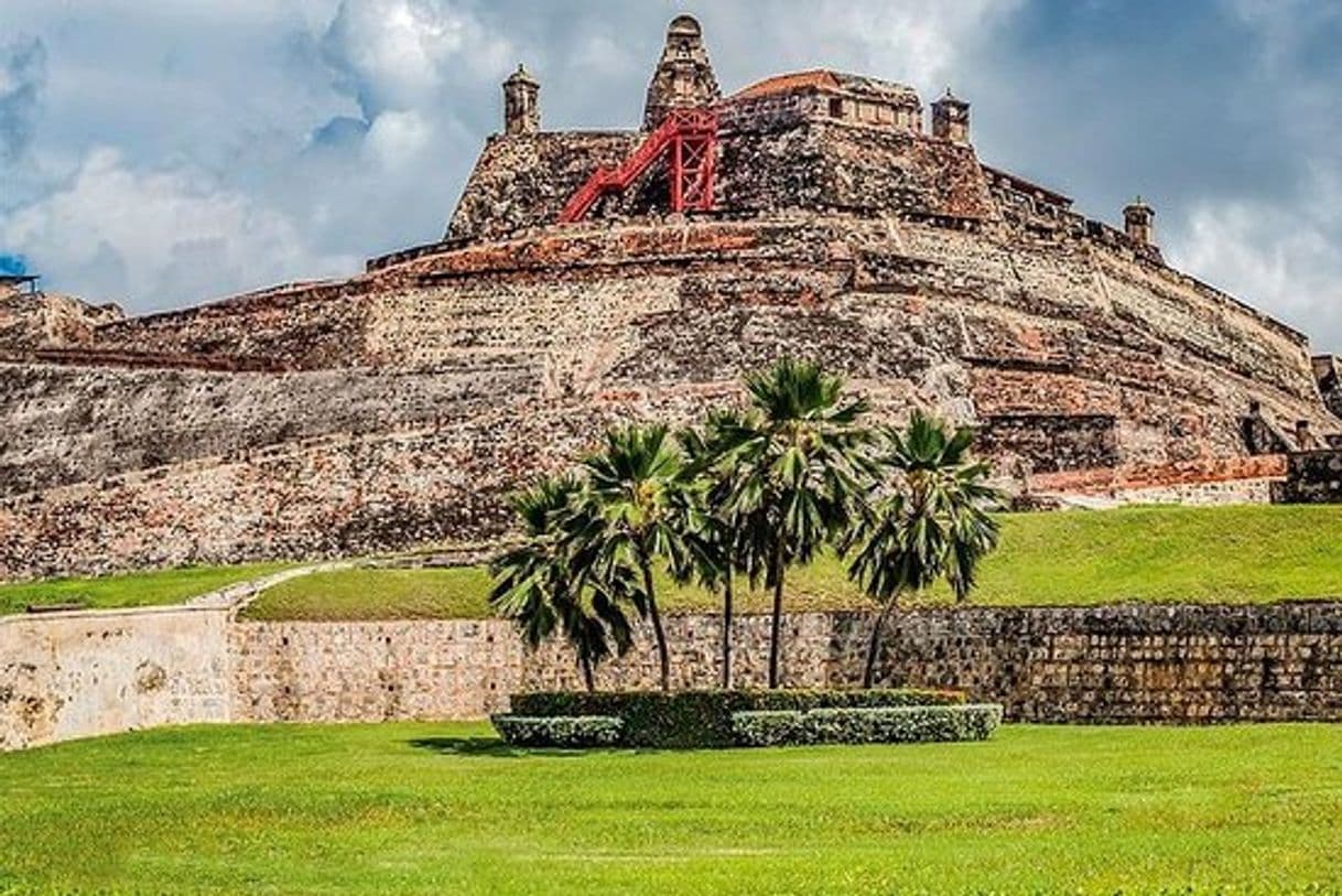 Place Castillo de San Felipe de Barajas