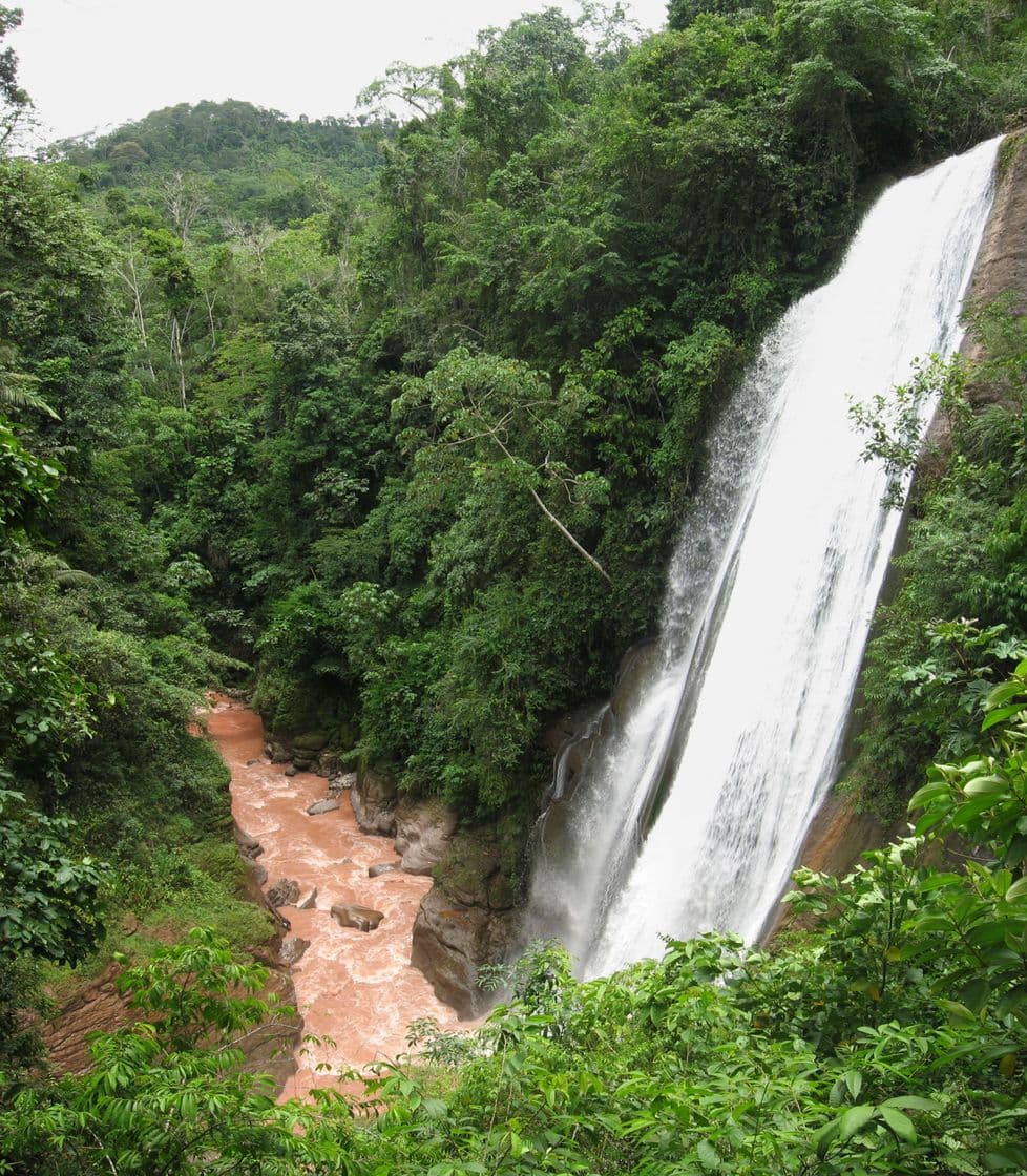 Place Catarata" Velo de la novia"