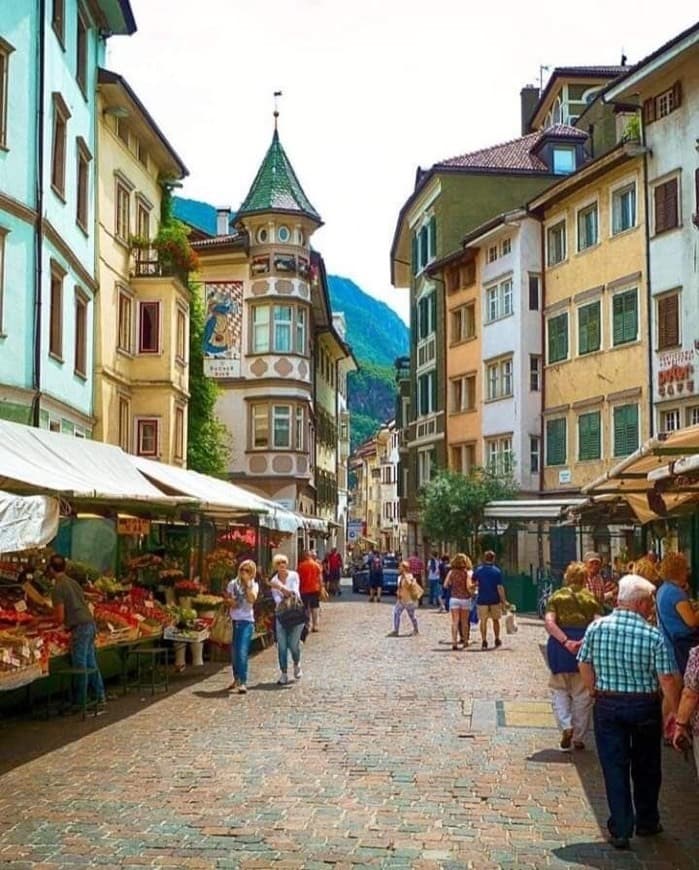 Place Bolzano