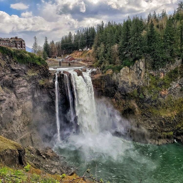 Place Snoqualmie Falls