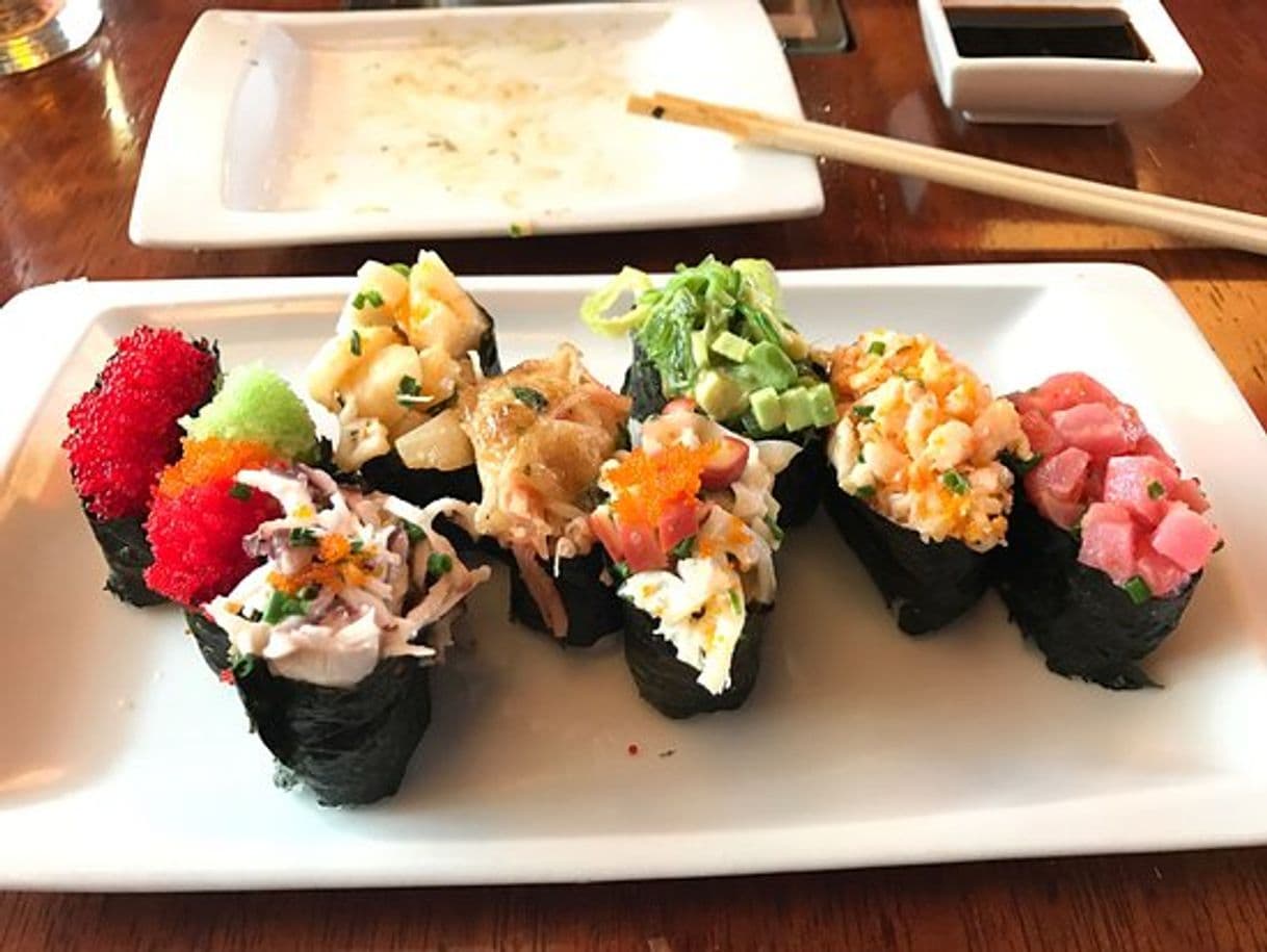 Restaurantes Sushi Roll Plaza las Americas