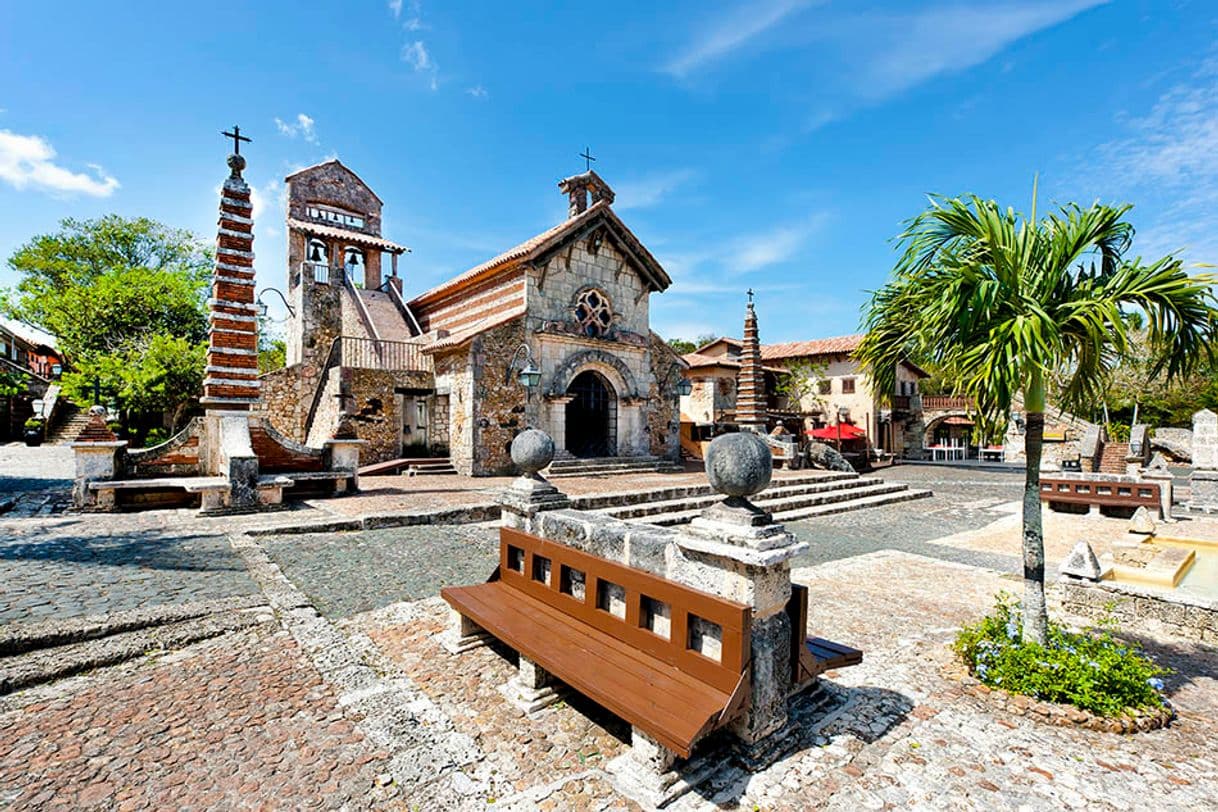 Place Altos de Chavón