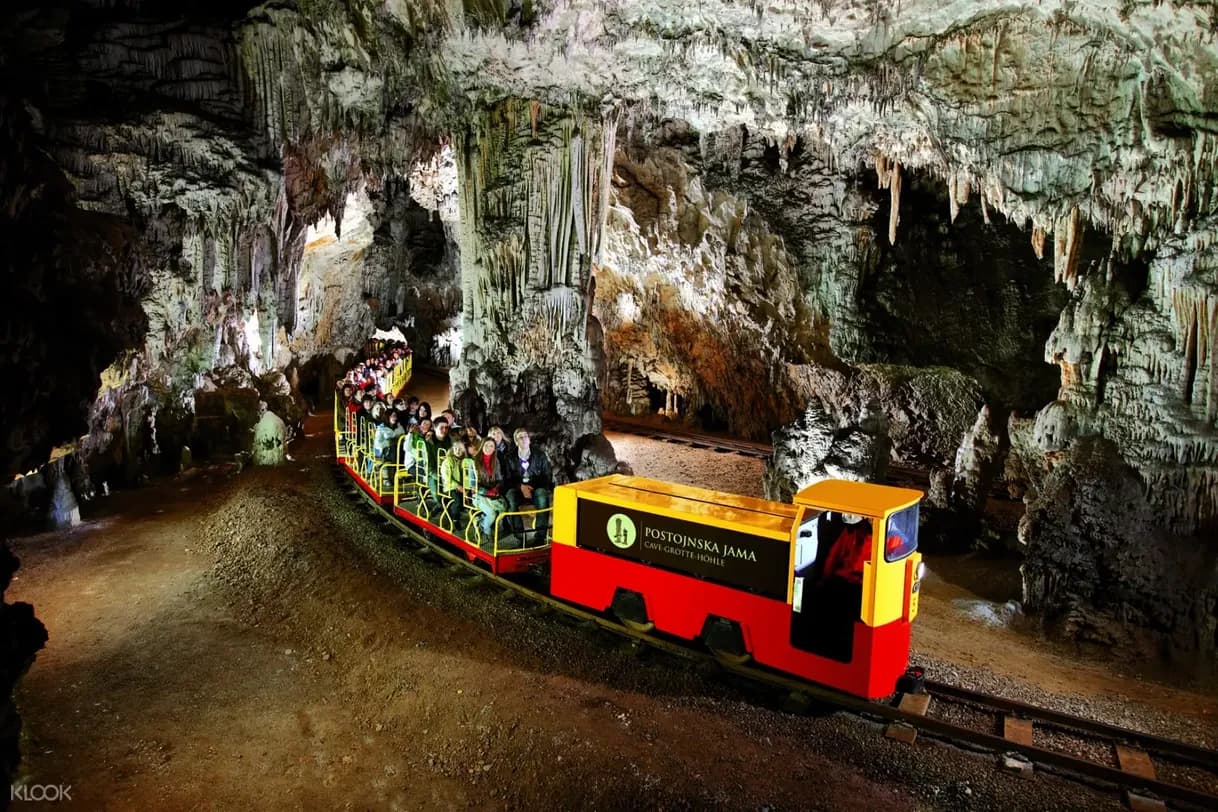 Place Postojna Cave