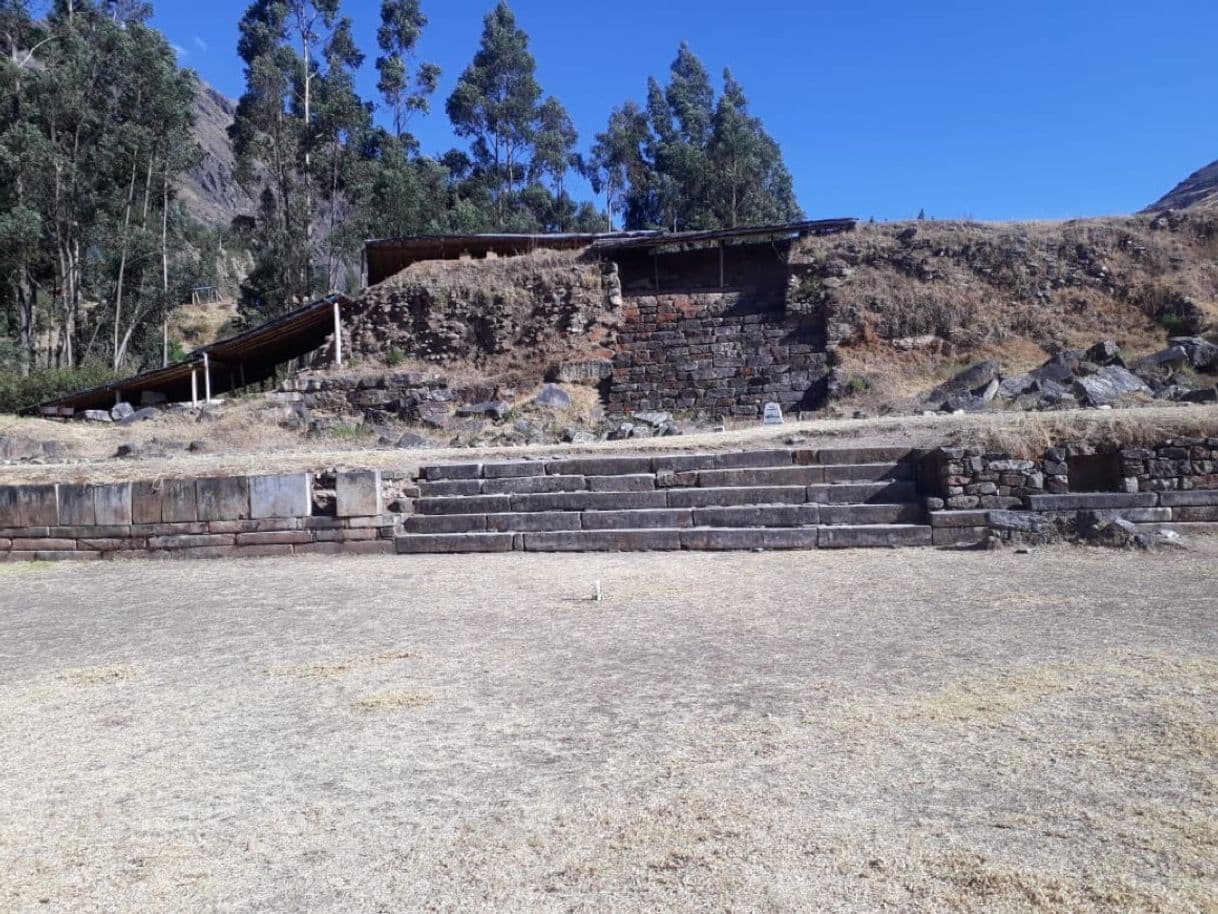 Lugar Chavin de Huantar