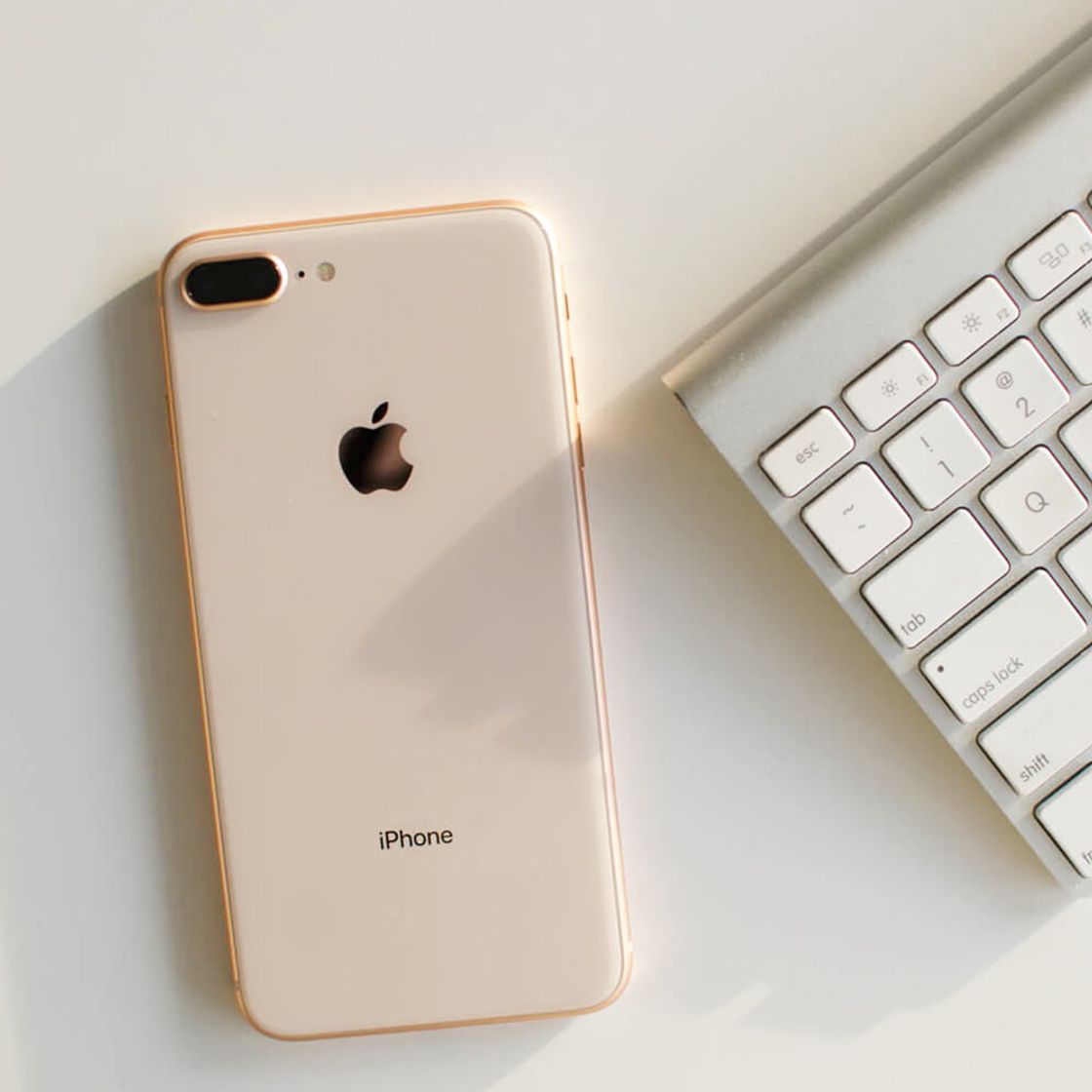 Electrónica Apple iPhone 8 64GB Oro