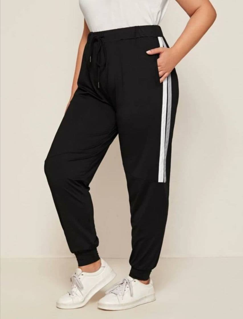 Producto Pantalón de chándal negro