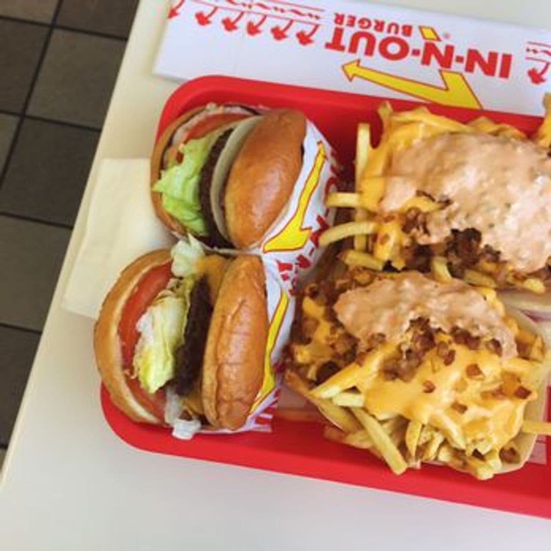 Restaurants In-N-Out Burger