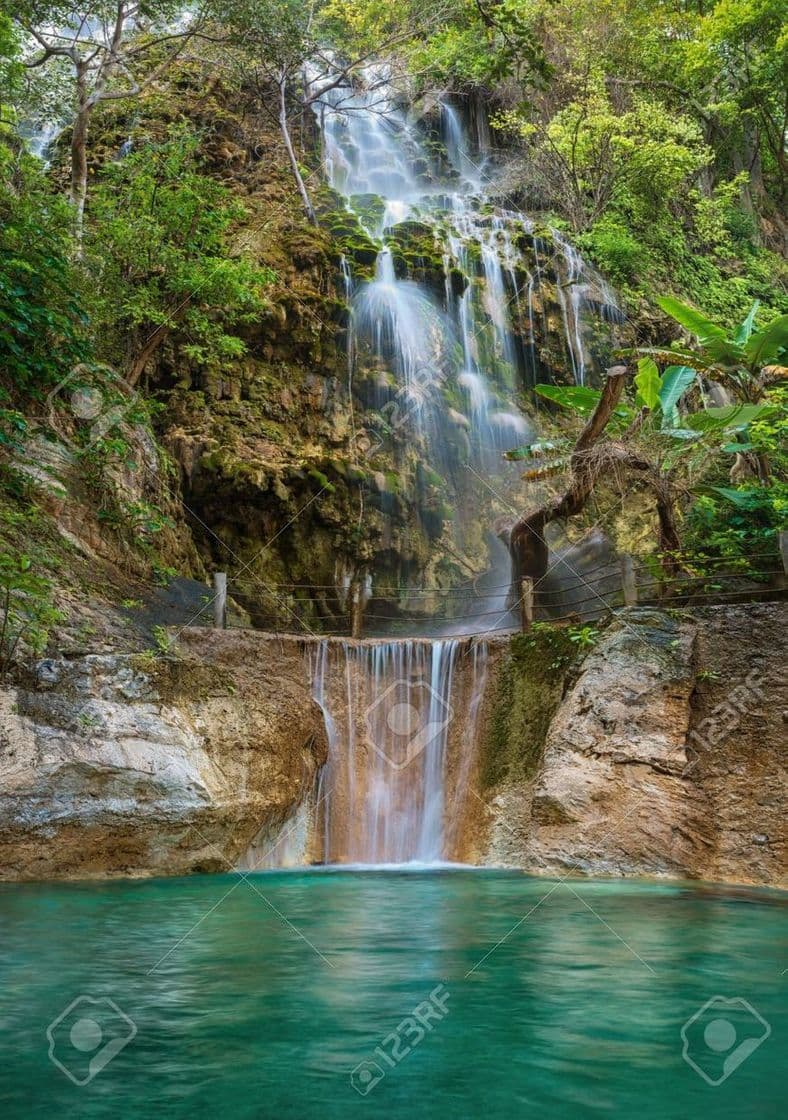 Place Grutas Tolantongo