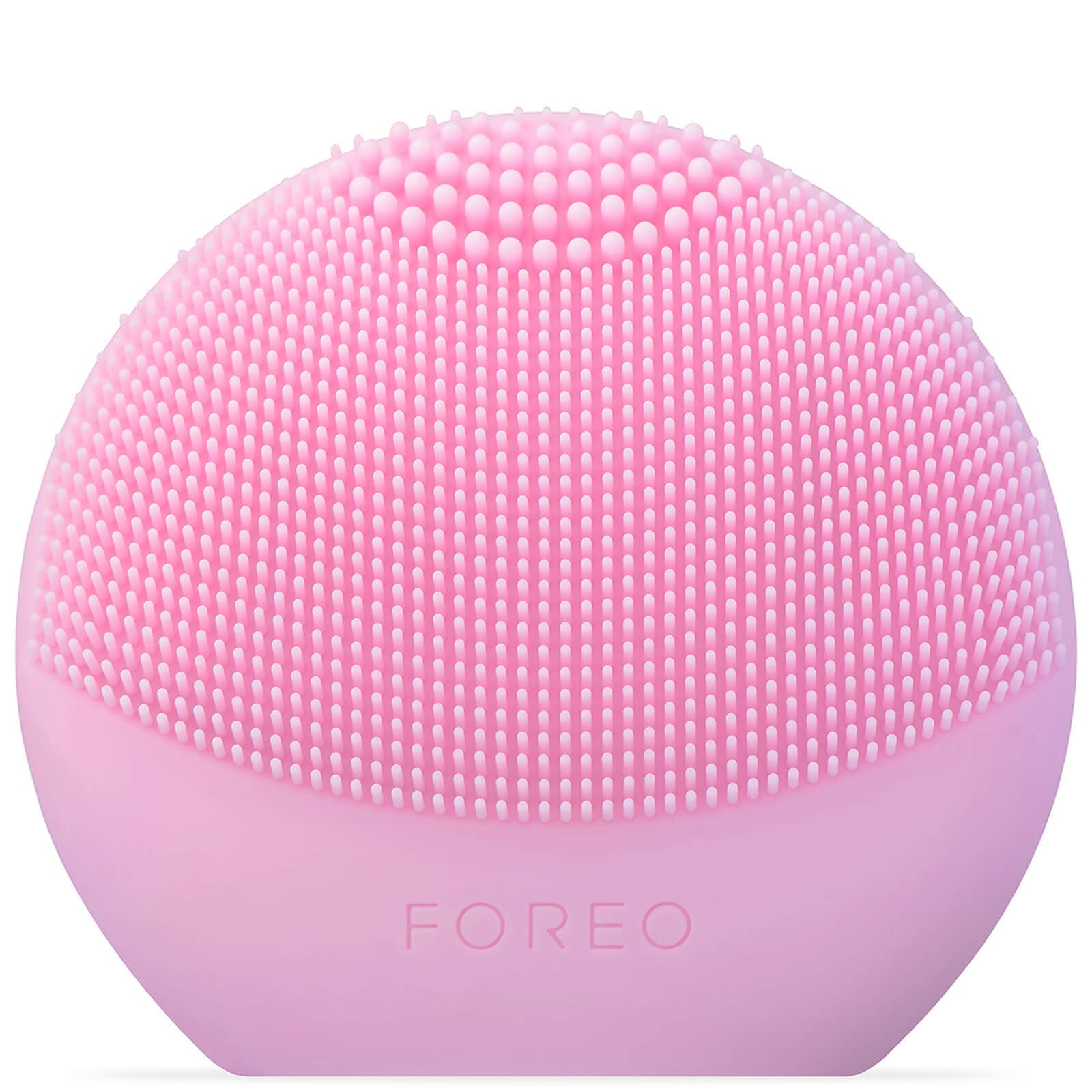 Fashion FOREO l Feel amazing with our skincare and oral care devices