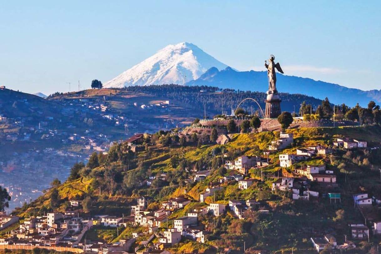 Lugar El Panecillo