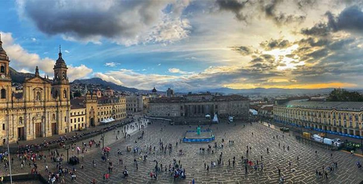 Place Plaza de Bolívar