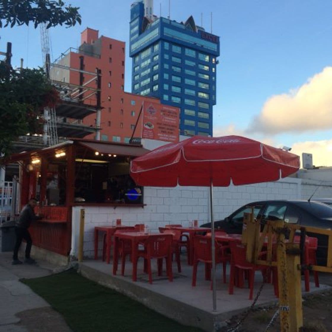 Restaurantes Ta’Karbon Taquería Zona Río