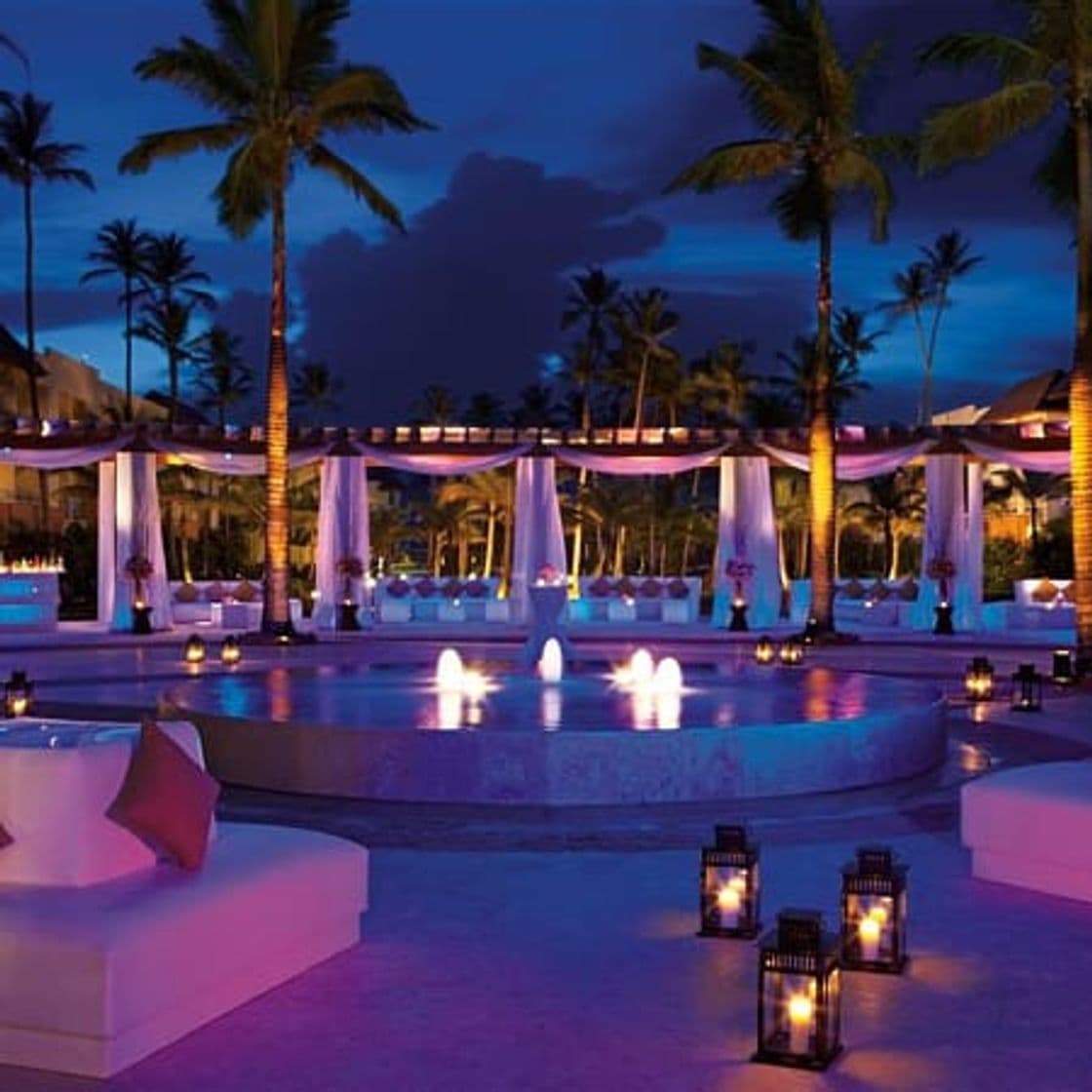 Lugar Secrets Royal Beach Punta Cana