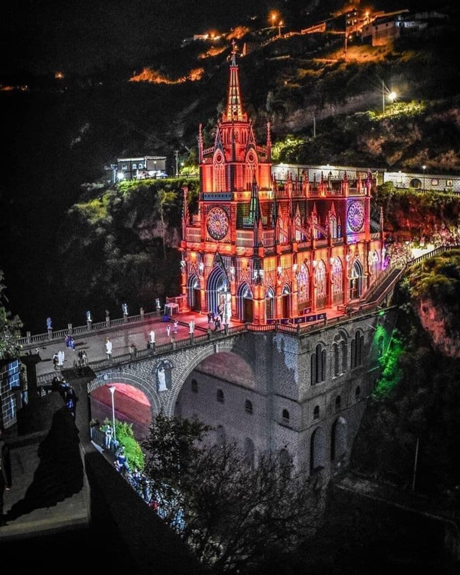 Lugar Santuario De Las Lajas