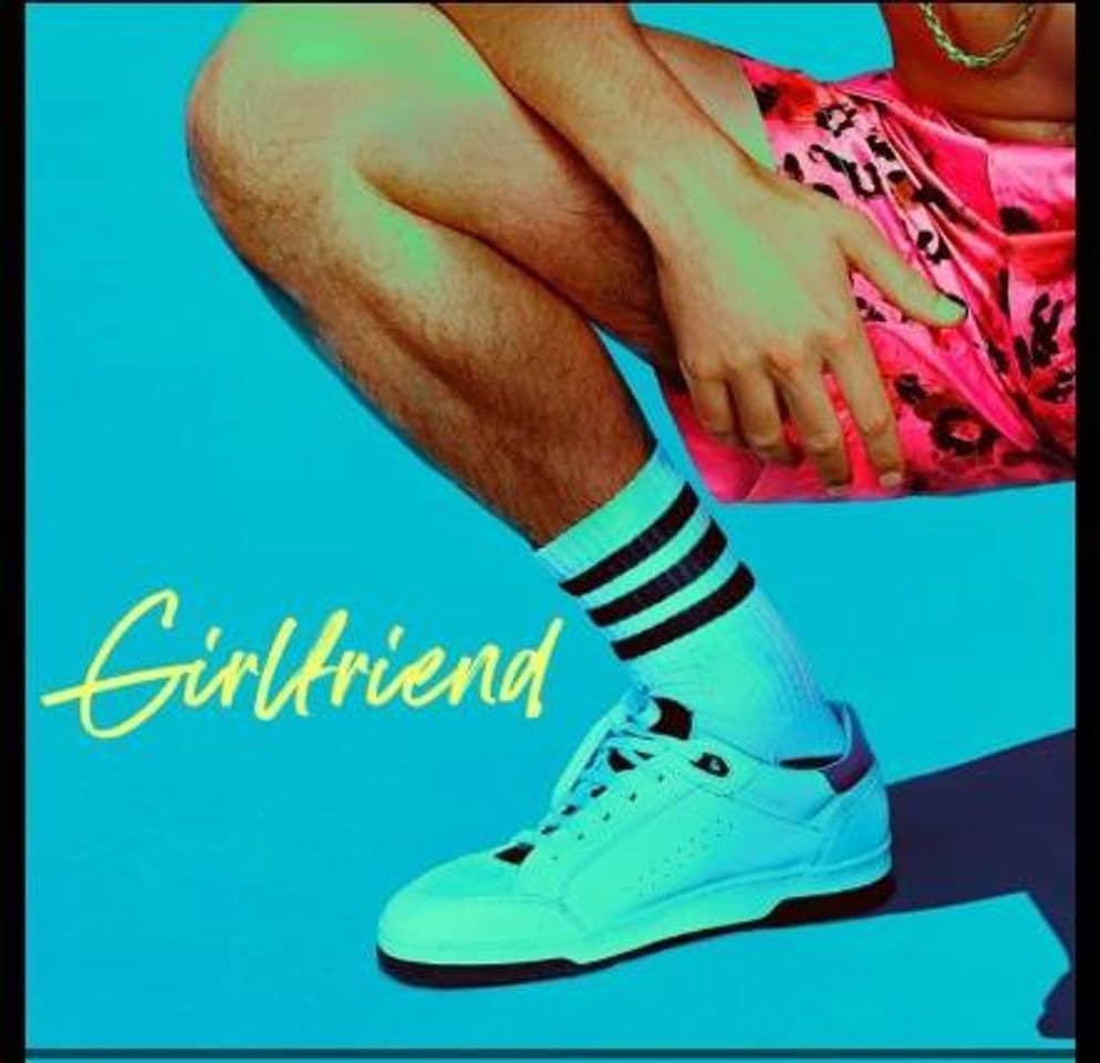 Canción Girlfriend-charlie puth 