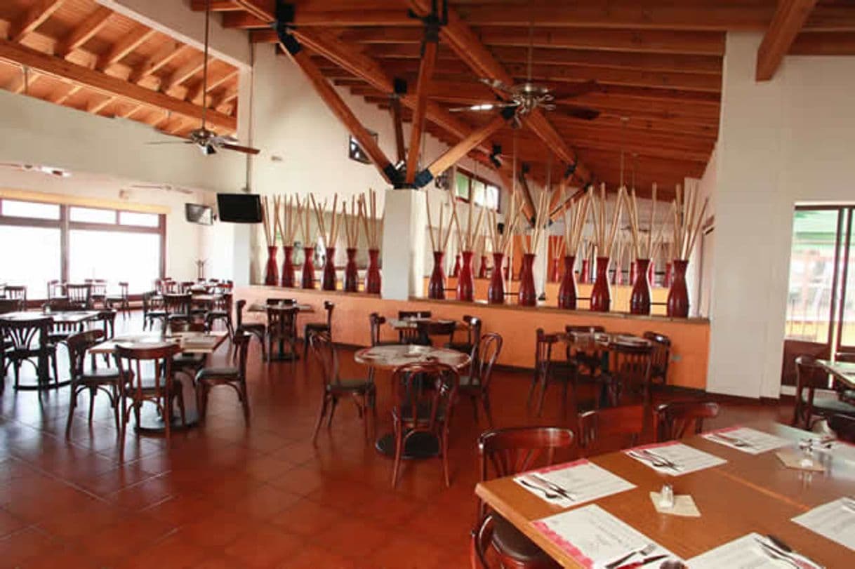 Restaurantes Asadero Cien - El Tejar