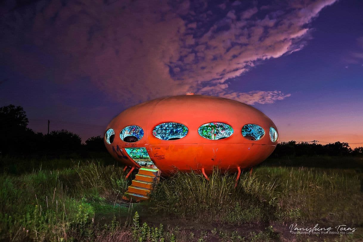 Moda Royse City, Texas, USA - Information ... - The Futuro House