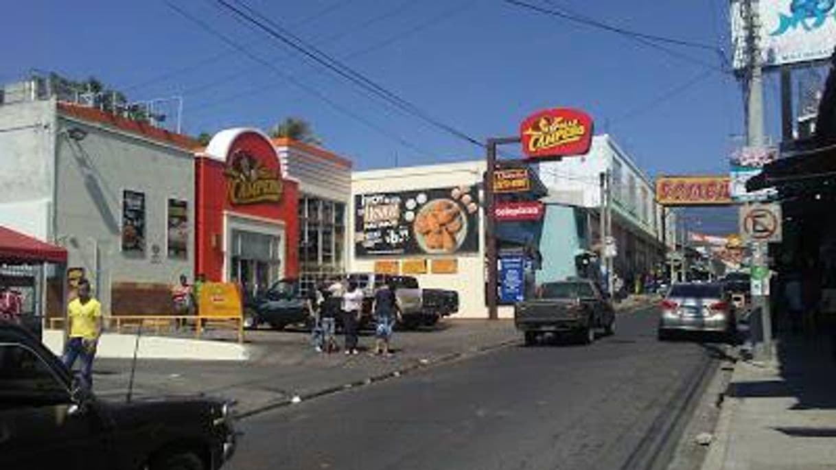 Restaurants Pollo Campero