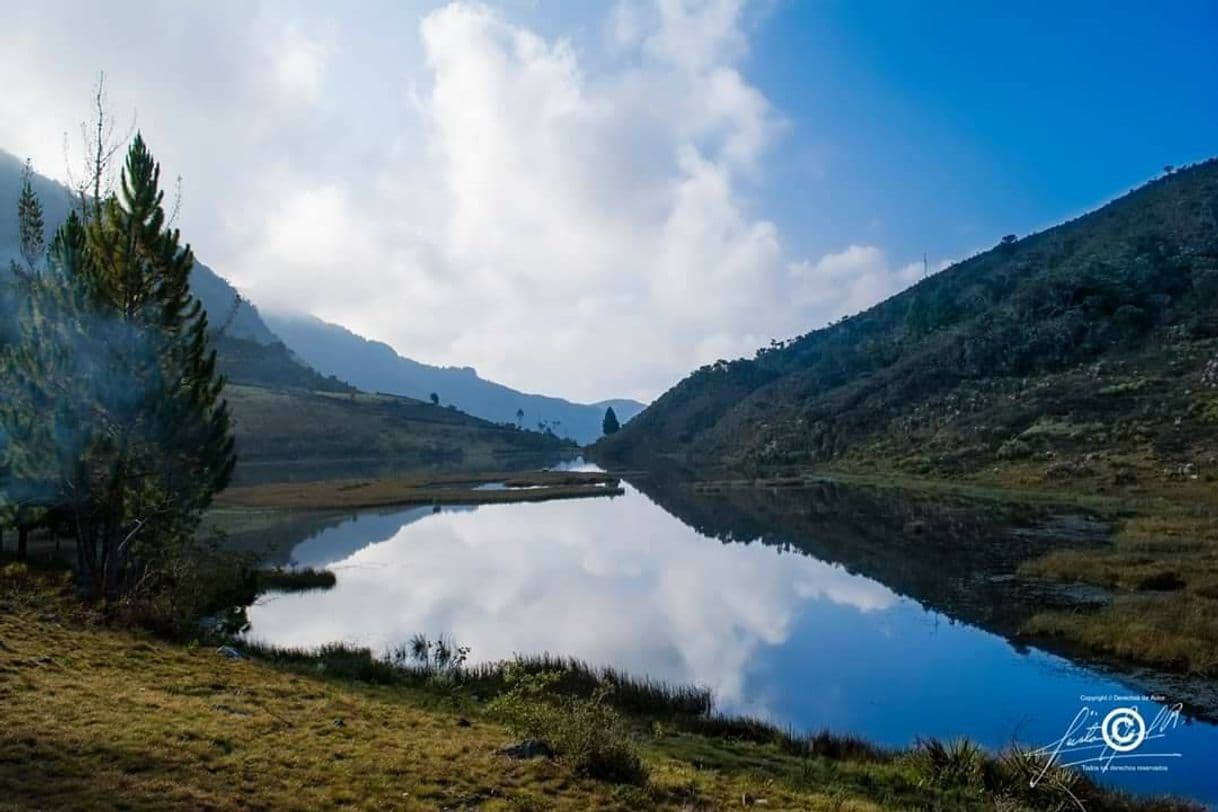 Place Vía a la Laguna de Cácota