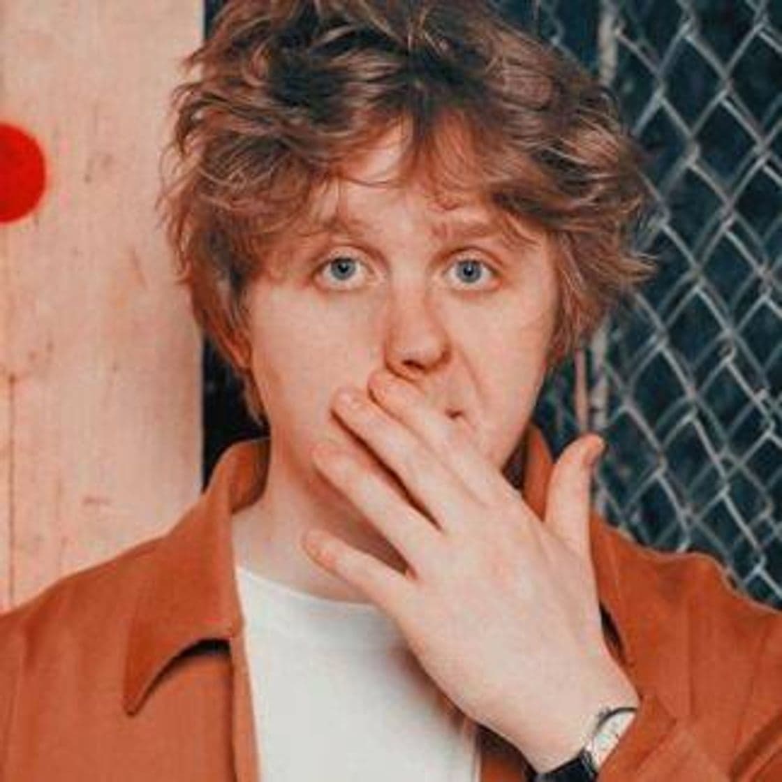 Moda Lewis Capaldi