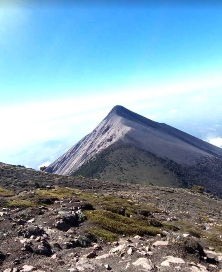 Lugar Acatenango