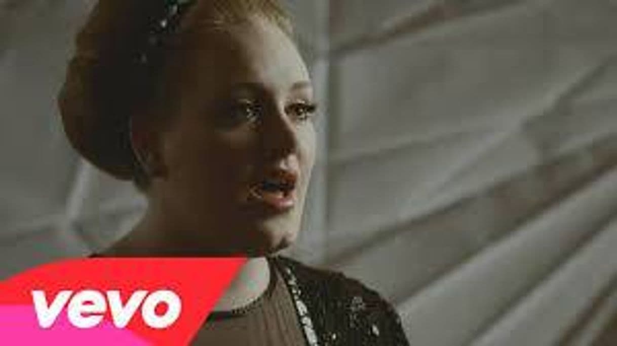 Fashion Rolling in the deep - Adele (Traducción al español) - YouTube