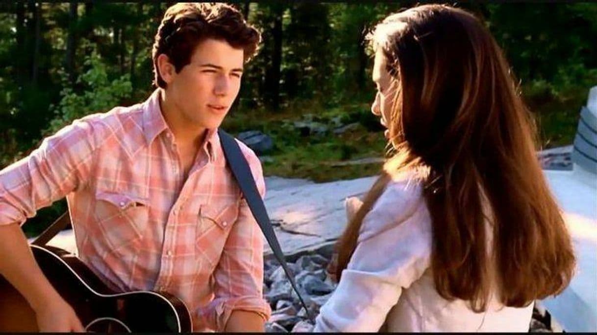 Canción Introducing Me - Camp Rock 2