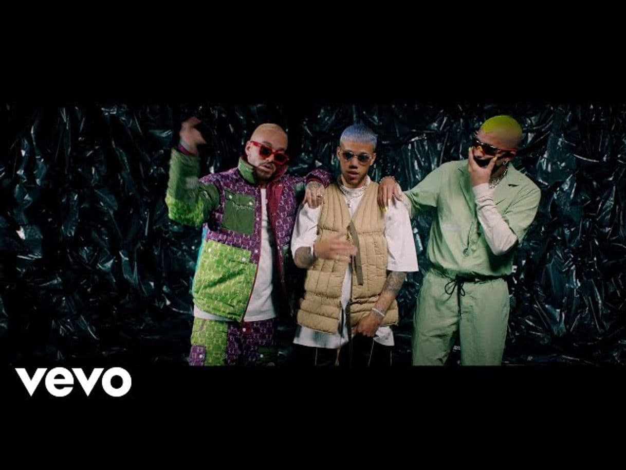 Moda Jhay Cortez, J. Balvin, Bad Bunny - No Me Conoce (Remix)