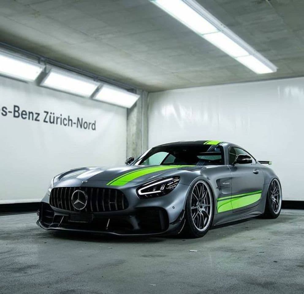 Fashion Mercedes - Benz AMG GTR