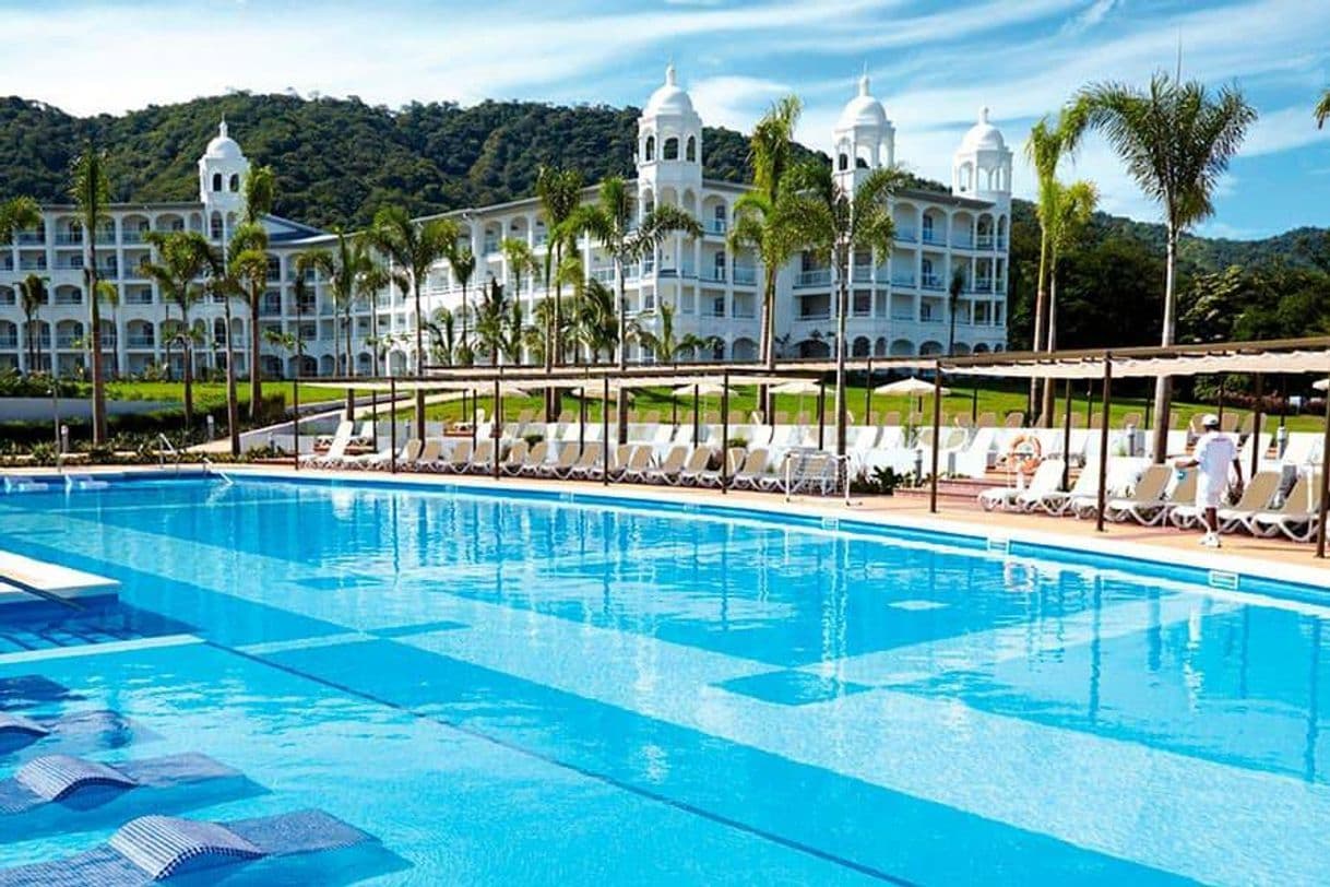 Lugar Hotel Riu Palace Costa Rica