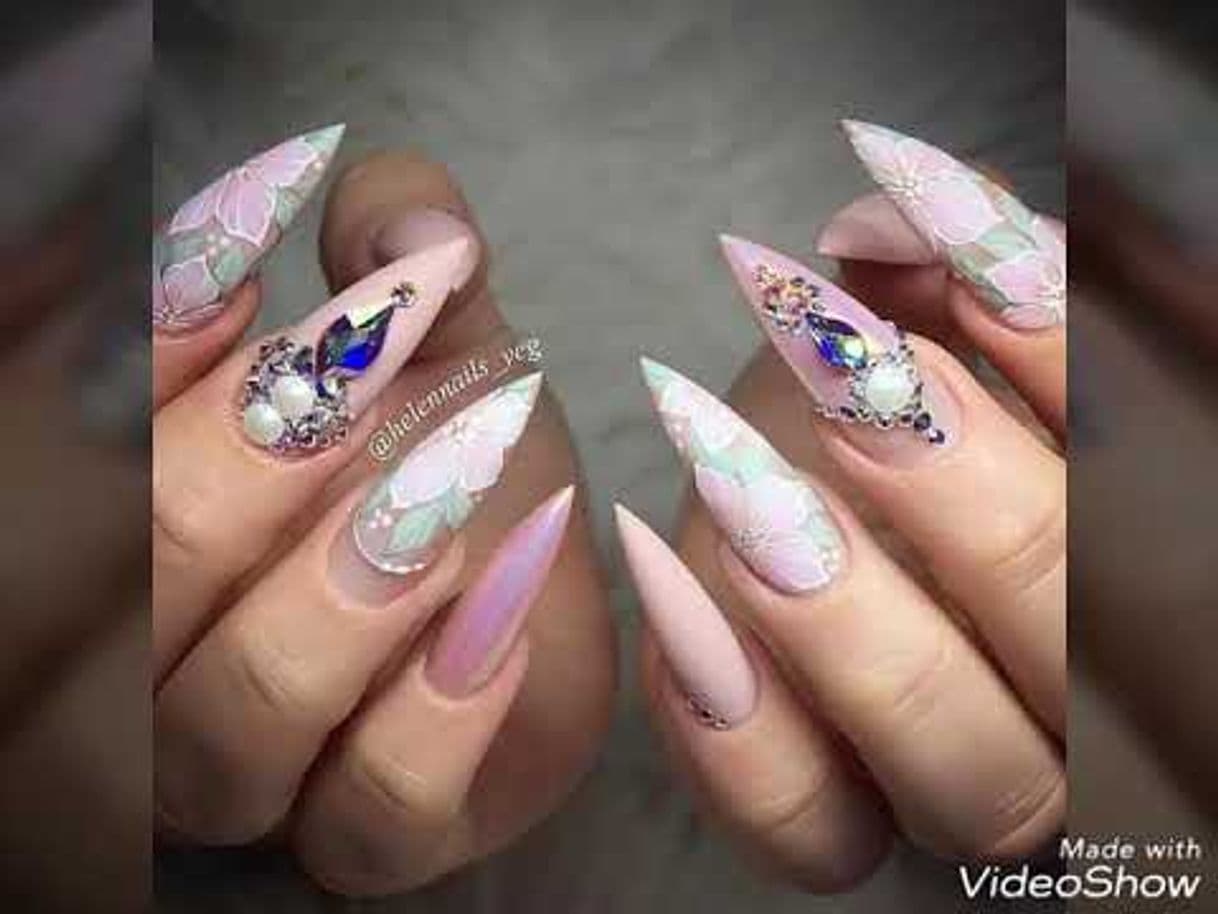 Moda Uñas acrilicas😍