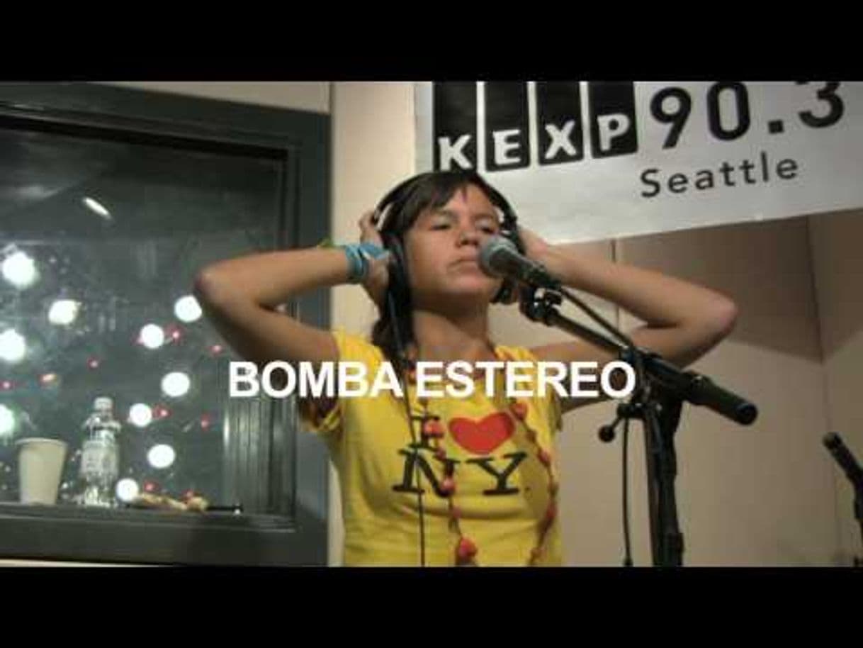 Moda Fuego - Bomba Estéreo 