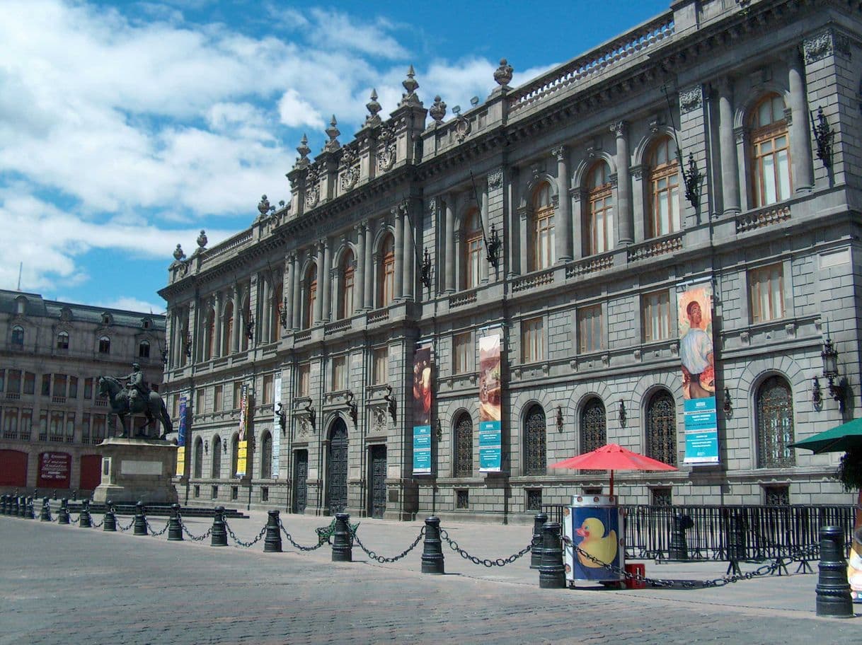 Place Museo Nacional De Arte (MUNAL)