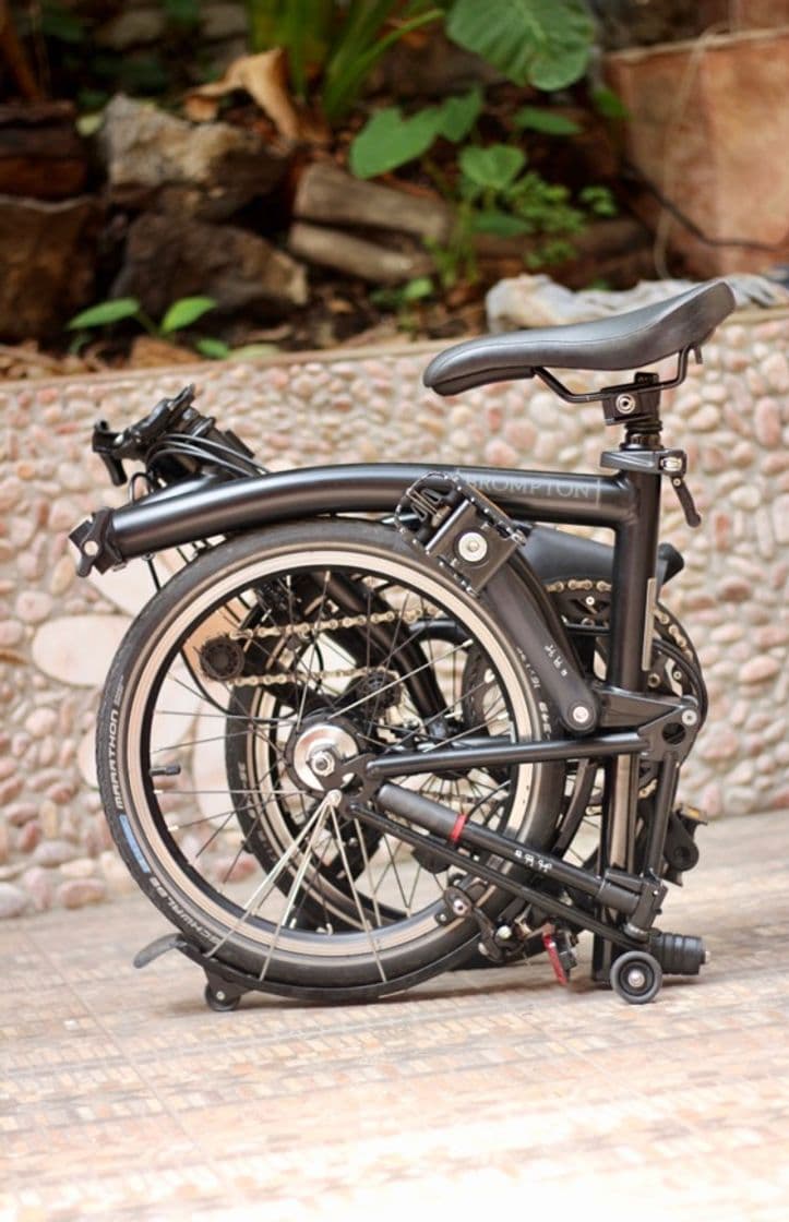 Moda Bicicleta Brompton Black Edition 