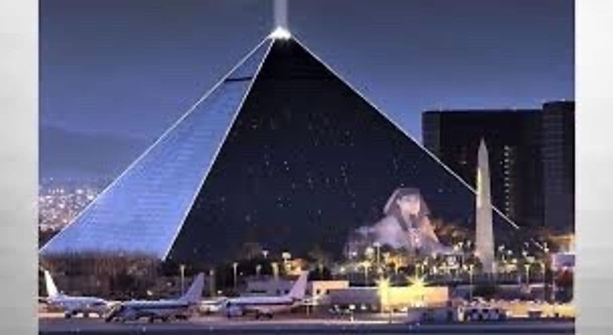 Place Luxor Hotel