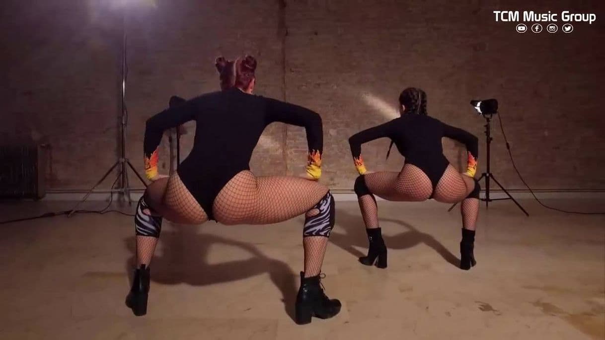 Moda SCOOBY DOO PA PA - DJ Kass | Coreografía de TWERK - YouTube