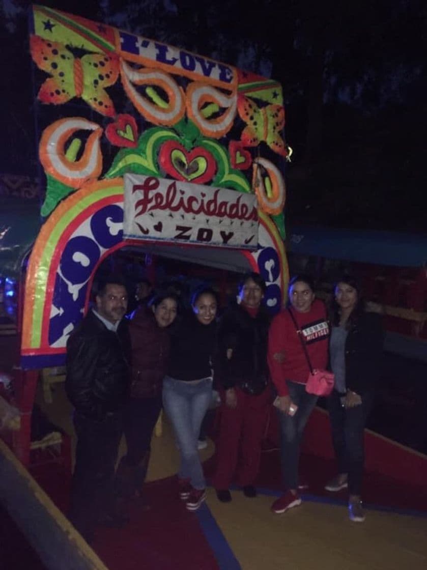 Lugar Xochimilco Tours Trajineras​​​​​​​