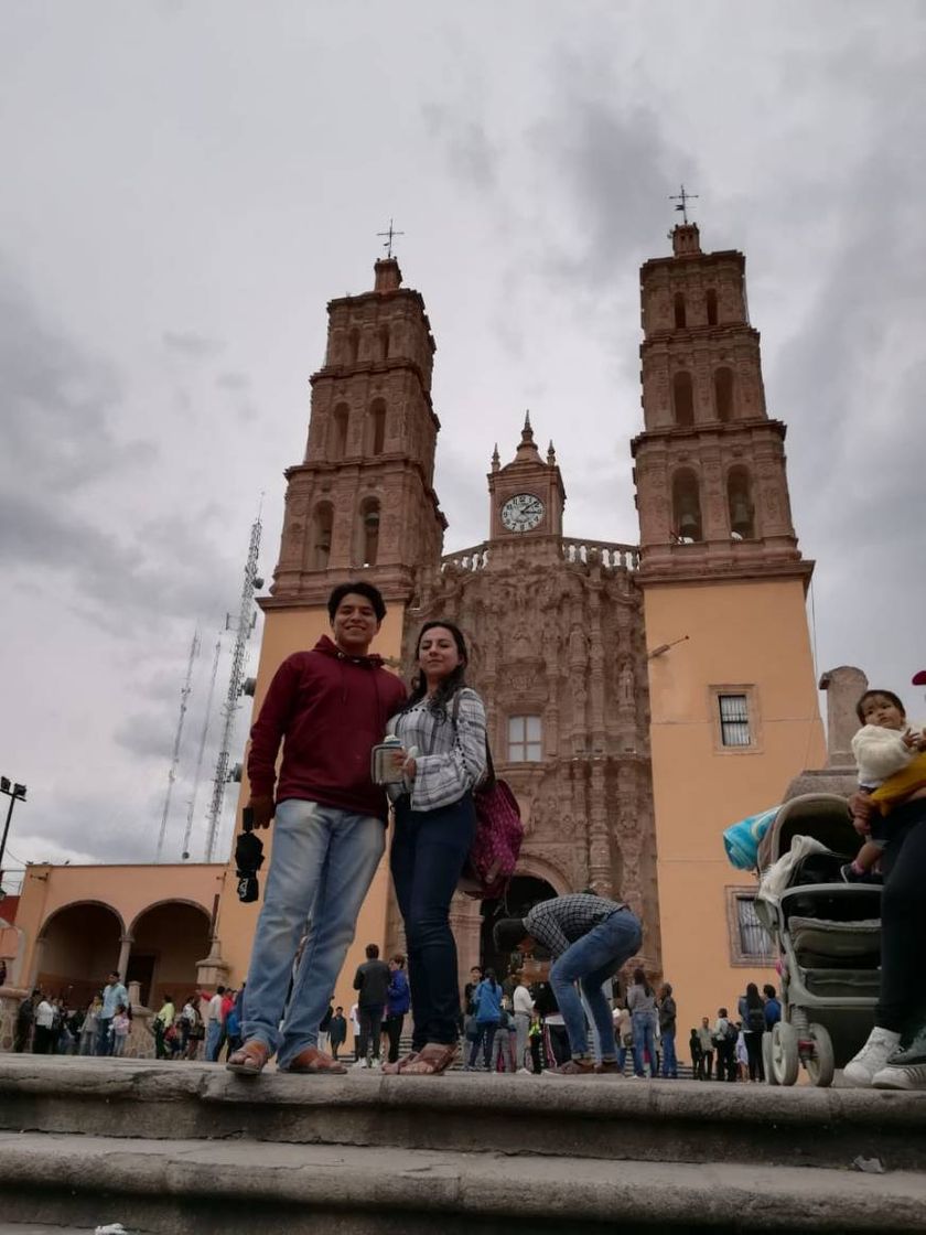 Lugar Parroquia de Nuestra Señora de los Dolores