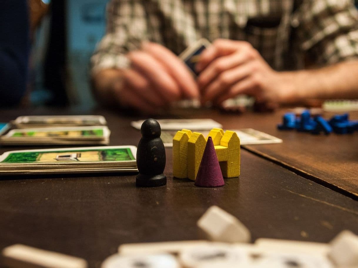 Moda Destroy your friends and family in four popular board games