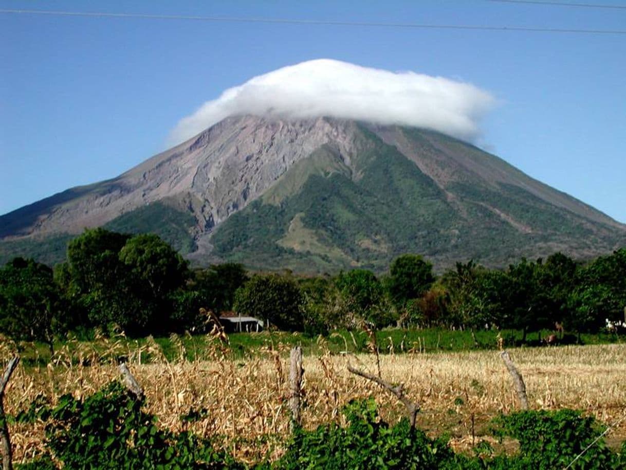 Lugar Volcán Concepción