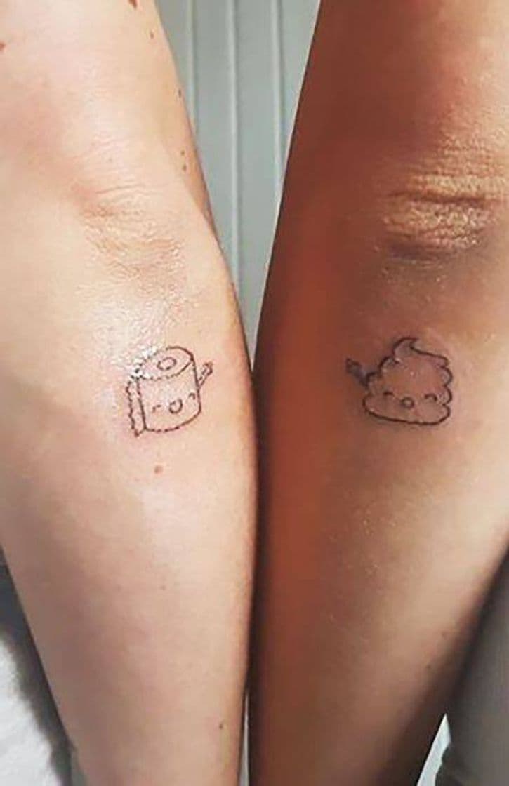 Moda Tatoo Friends 🧻💩