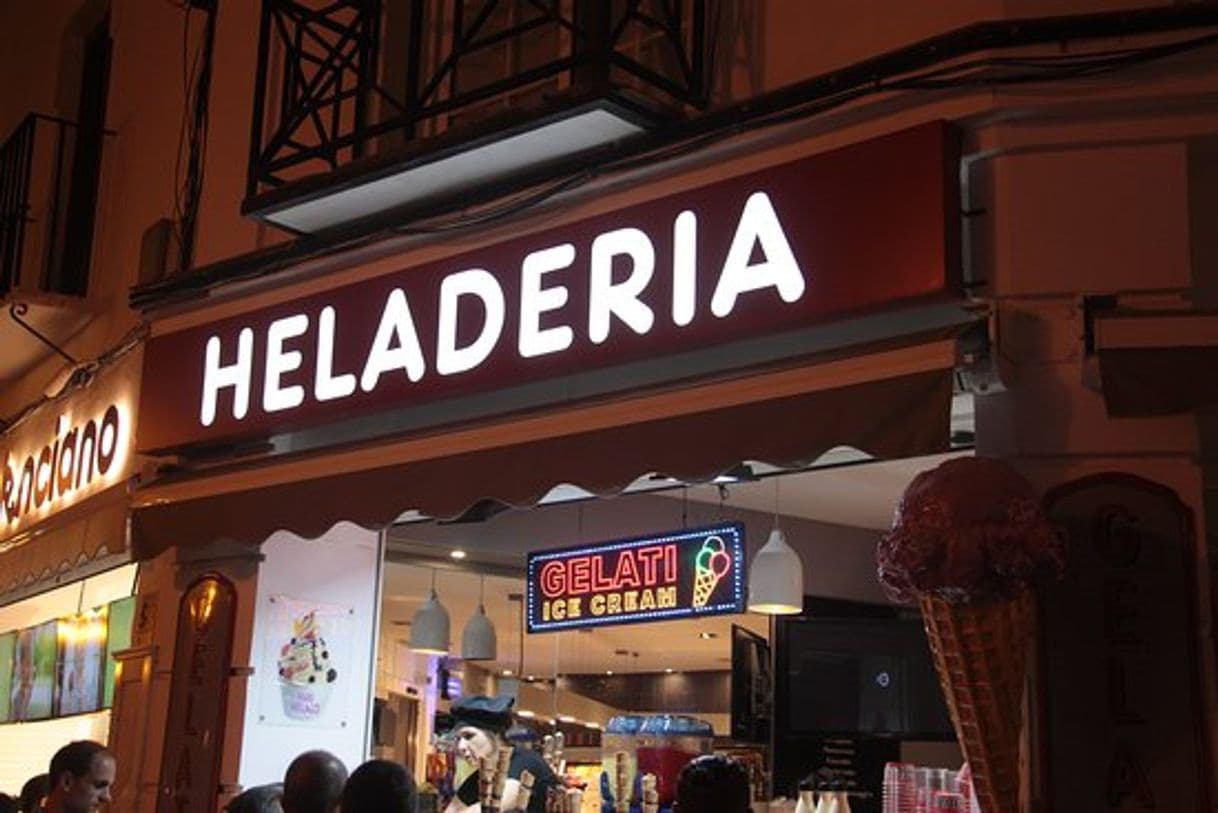 Lugar Heladería CALAHONDA