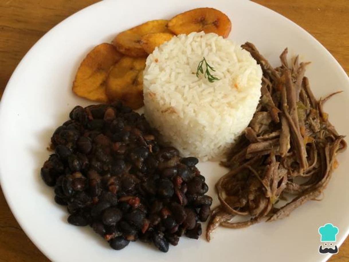 Producto Pabellon Criollo Venezolano: Con un Delicioso y Refrescante Guarapo de Papelón con