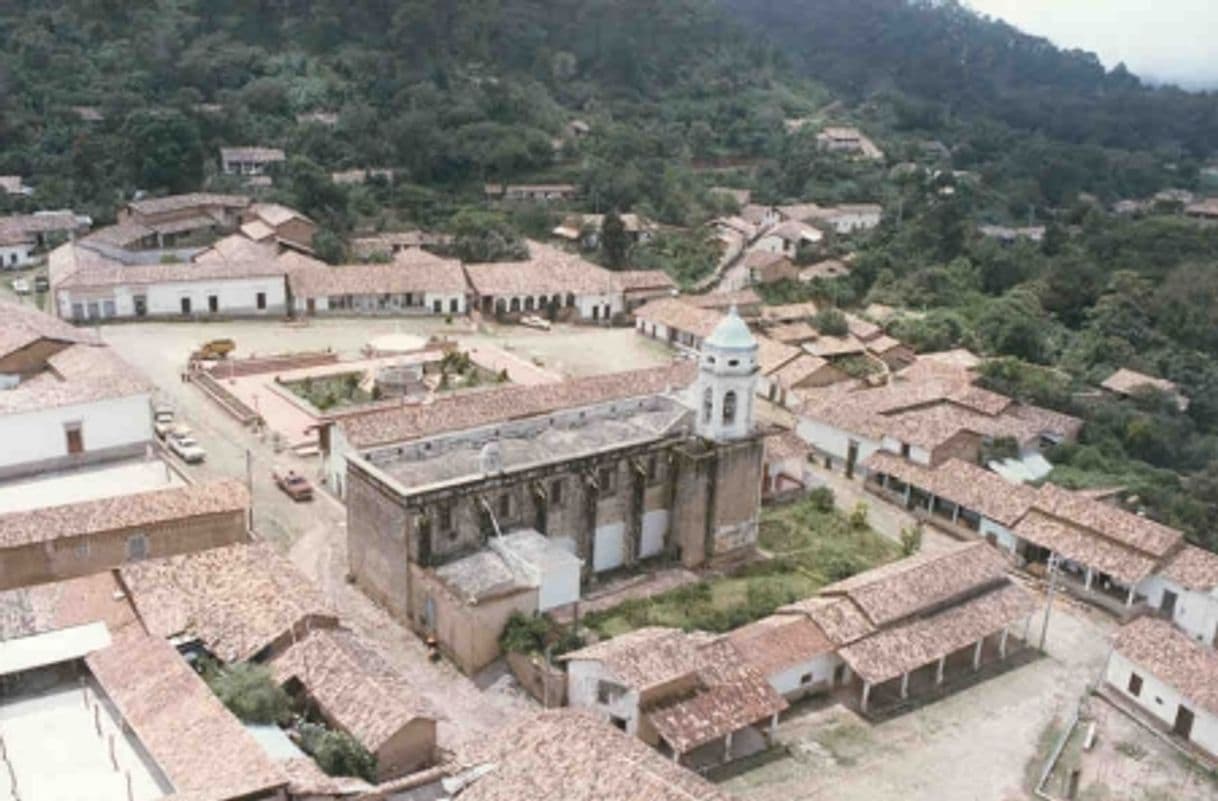 Place San Sebastián del Oeste Centro