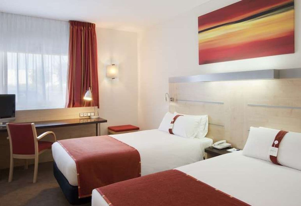 Lugar Hotel Holiday Inn Express Madrid - Getafe